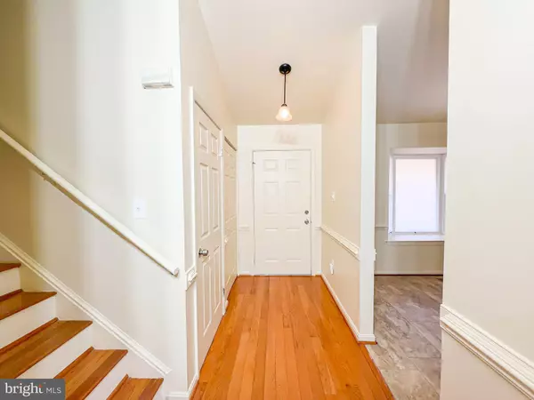 Bowie, MD 20721,4027 CARIBON ST