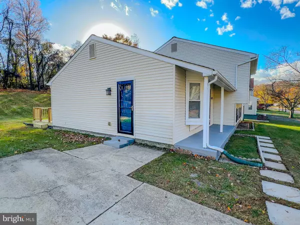 Bowie, MD 20721,4027 CARIBON ST