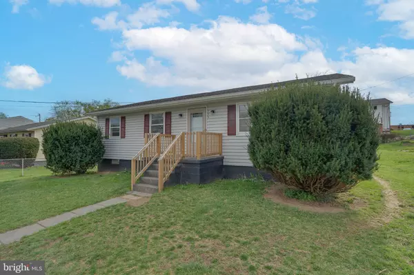 Ranson, WV 25438,304 S REYMANN ST