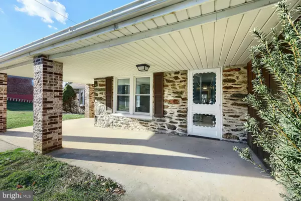 Seven Valleys, PA 17360,9446-9448 E SPRINGFIELD RD