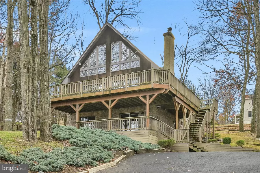 2256 WYNONAH DR, Auburn, PA 17922