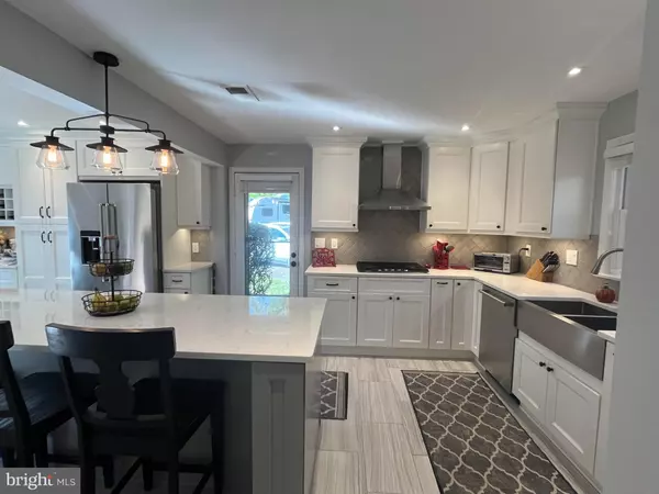 Fairfax, VA 22030,10714 DUDLEY CT