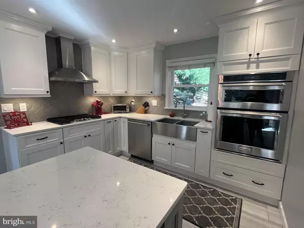 Fairfax, VA 22030,10714 DUDLEY CT