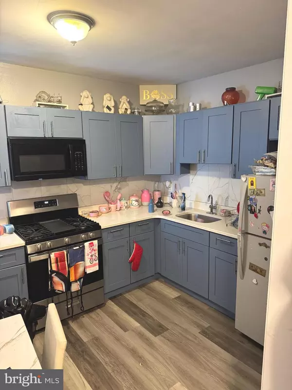 Philadelphia, PA 19120,209 W DUNCANNON AVE