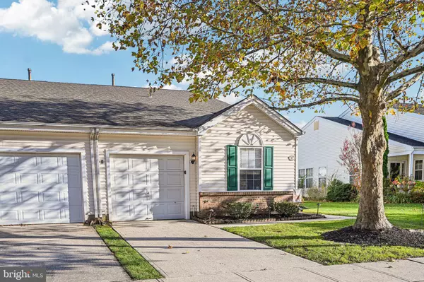 Mount Laurel, NJ 08054,17 PEPPERGRASS DR N