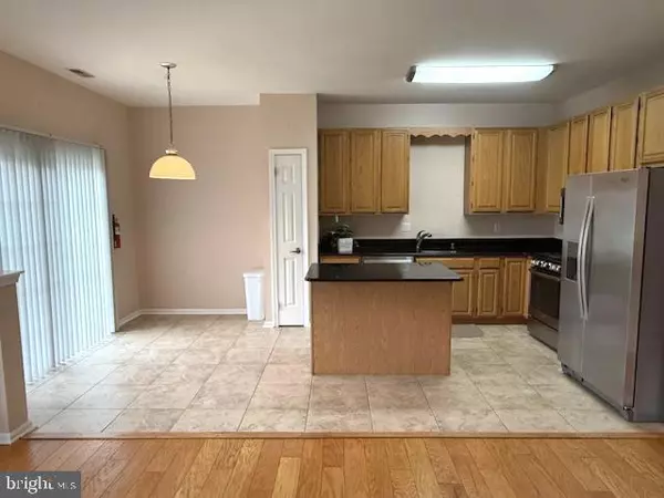 Mount Laurel, NJ 08054,8003 NORMANDY DR