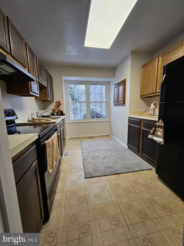 Lorton, VA 22079,8902 WAITES WAY