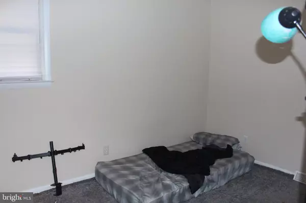 Glassboro, NJ 08028,107 LAUREL AVE