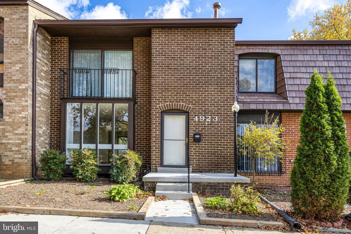 Annandale, VA 22003,4923 CASIMIR ST