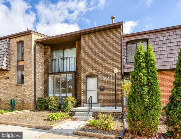 Annandale, VA 22003,4923 CASIMIR ST