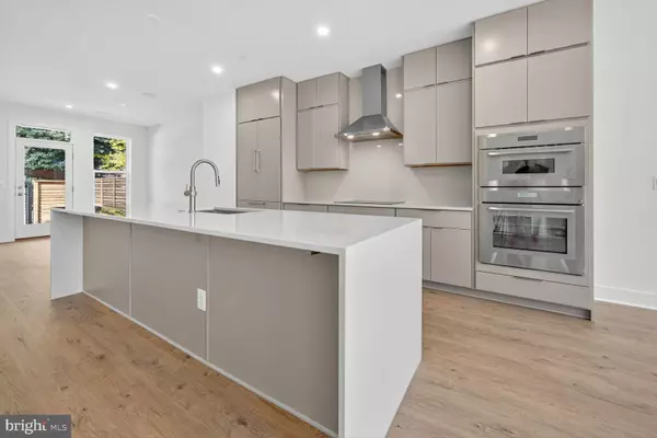 5348 ZENITH OLOOK, Bethesda, MD 20816