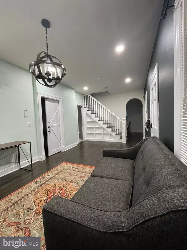 Fredericksburg, VA 22401,420 WOODFORD ST