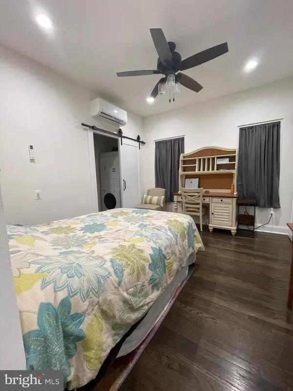 Fredericksburg, VA 22401,420 WOODFORD ST