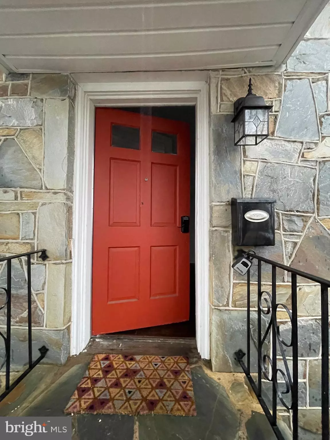 Fredericksburg, VA 22401,420 WOODFORD ST