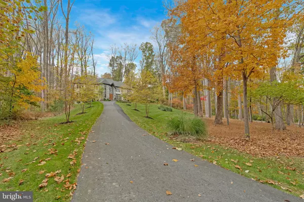 Vienna, VA 22182,1700 BROOKSIDE LN