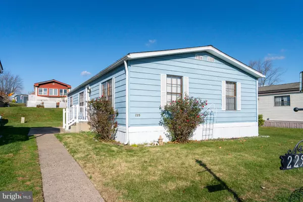 North Wales, PA 19454,225 CHERRYWOOD CT