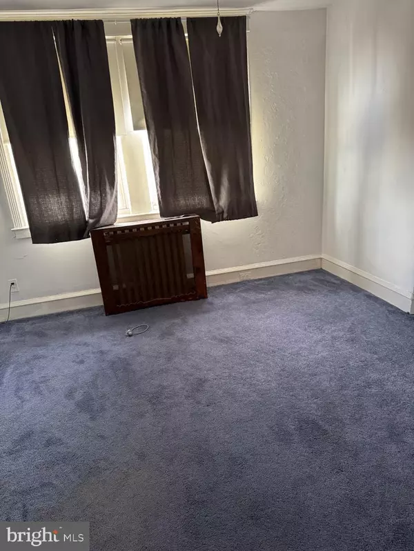 Philadelphia, PA 19124,3928 HOWLAND ST