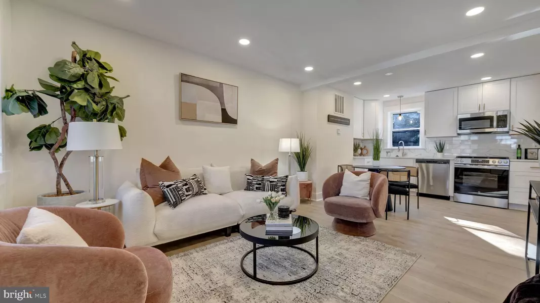 5543 CENTRAL AVE SE, Washington, DC 20019