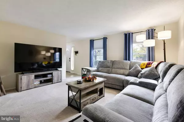 Manassas, VA 20110,10297 WOODMONT CT