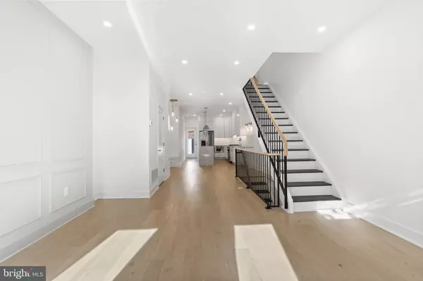 Philadelphia, PA 19146,1002 S 25TH ST