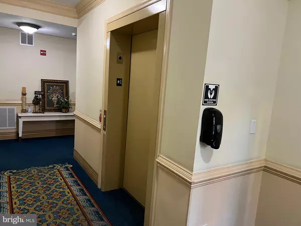 Bowie, MD 20721,2003 CONNOR CT #703L