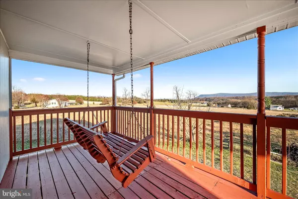 Strasburg, VA 22657,126 HILLTOP FARM LN