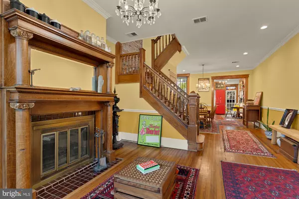 Washington, DC 20003,543 11TH ST SE