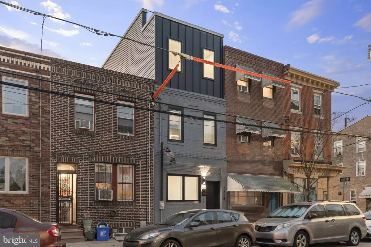 Philadelphia, PA 19147,1318 S 8TH ST