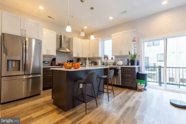 Philadelphia, PA 19125,1850 FRANKFORD AVE #B