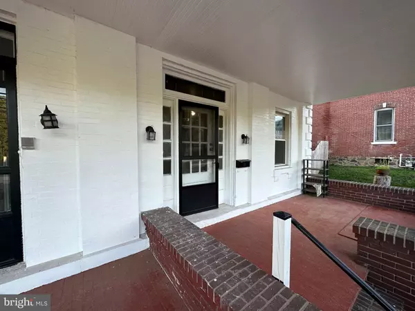 Schwenksville, PA 19473,451 MAIN ST