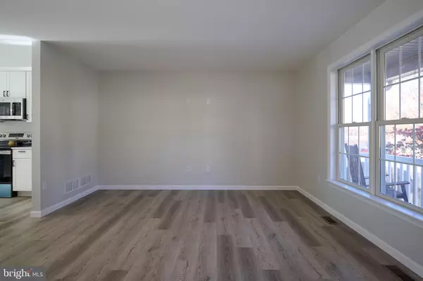 State College, PA 16803,3182 CARNEGIE DR