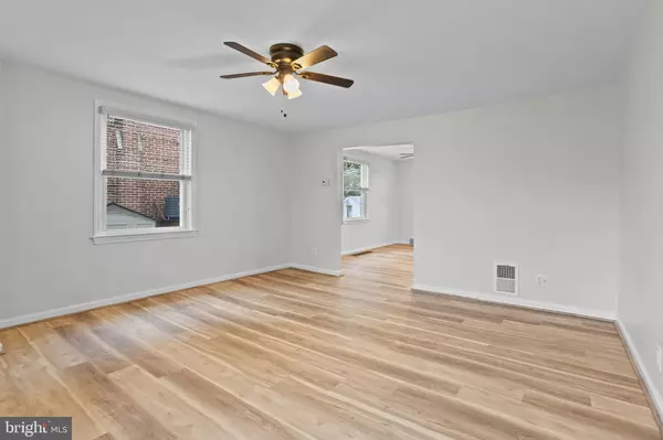 Ridley Park, PA 19078,736 CLYMER LN