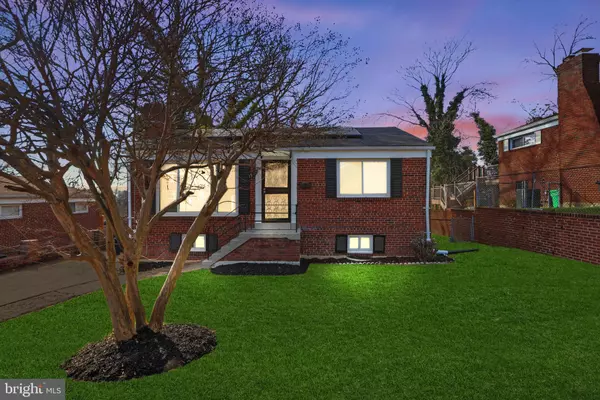 1917 NOVA AVE, Capitol Heights, MD 20731