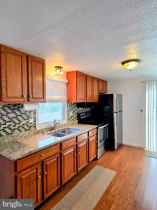 Manchester, MD 21102,4509 OAKLEIGH DR