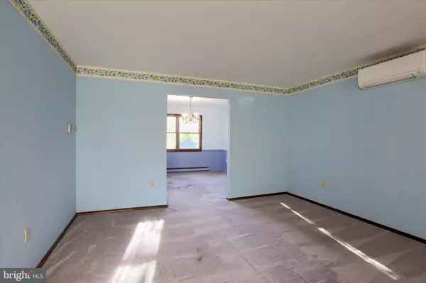 Mechanicsburg, PA 17055,15 PATTON ROAD