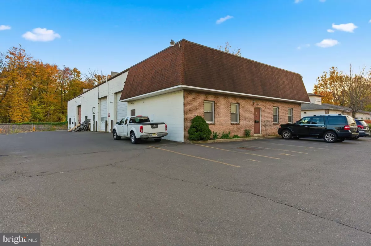 Feasterville Trevose, PA 19053,145 PHILMONT AVE