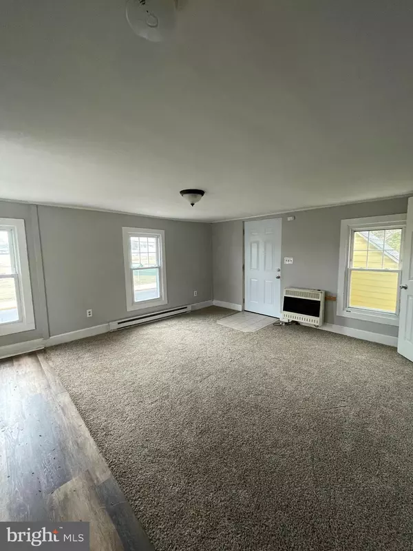 Millville, NJ 08332,607 E BROAD ST