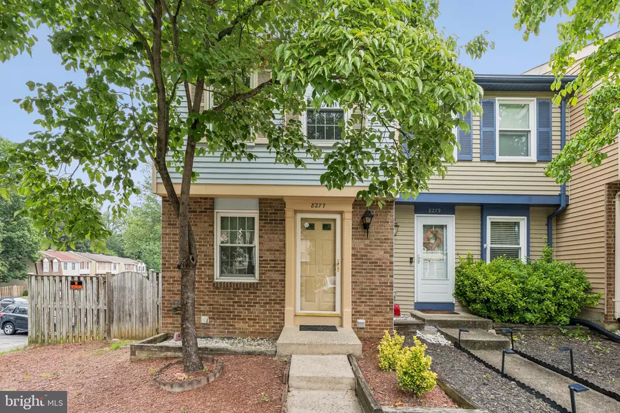 8277 CRESTMONT CIR, Springfield, VA 22153