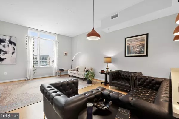 Reston, VA 20190,12025 NEW DOMINION PKWY #311