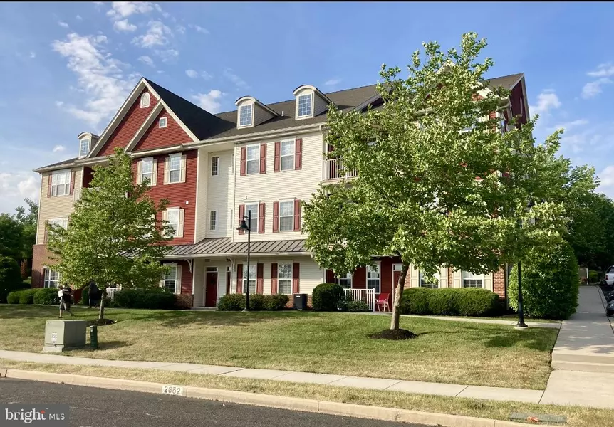 265 COVENANT LN #8, Harleysville, PA 19438