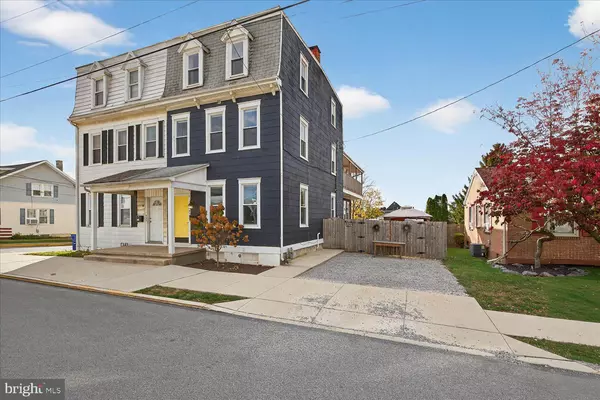 934 N QUEEN ST, York, PA 17404