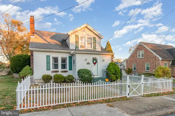 Carlisle, PA 17013,923 N COLLEGE ST