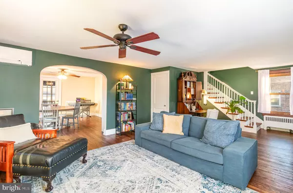 Carlisle, PA 17013,923 N COLLEGE ST