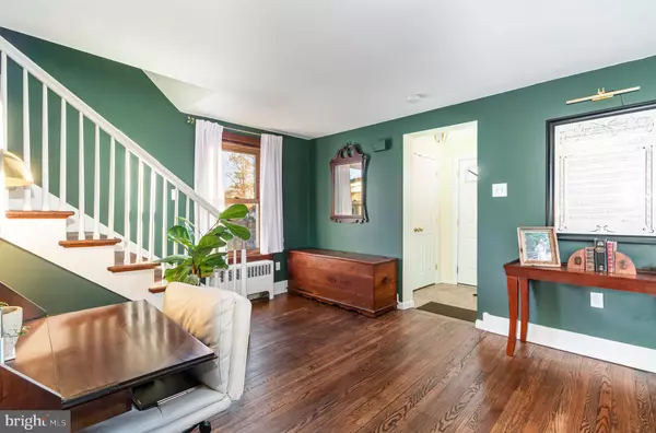 Carlisle, PA 17013,923 N COLLEGE ST