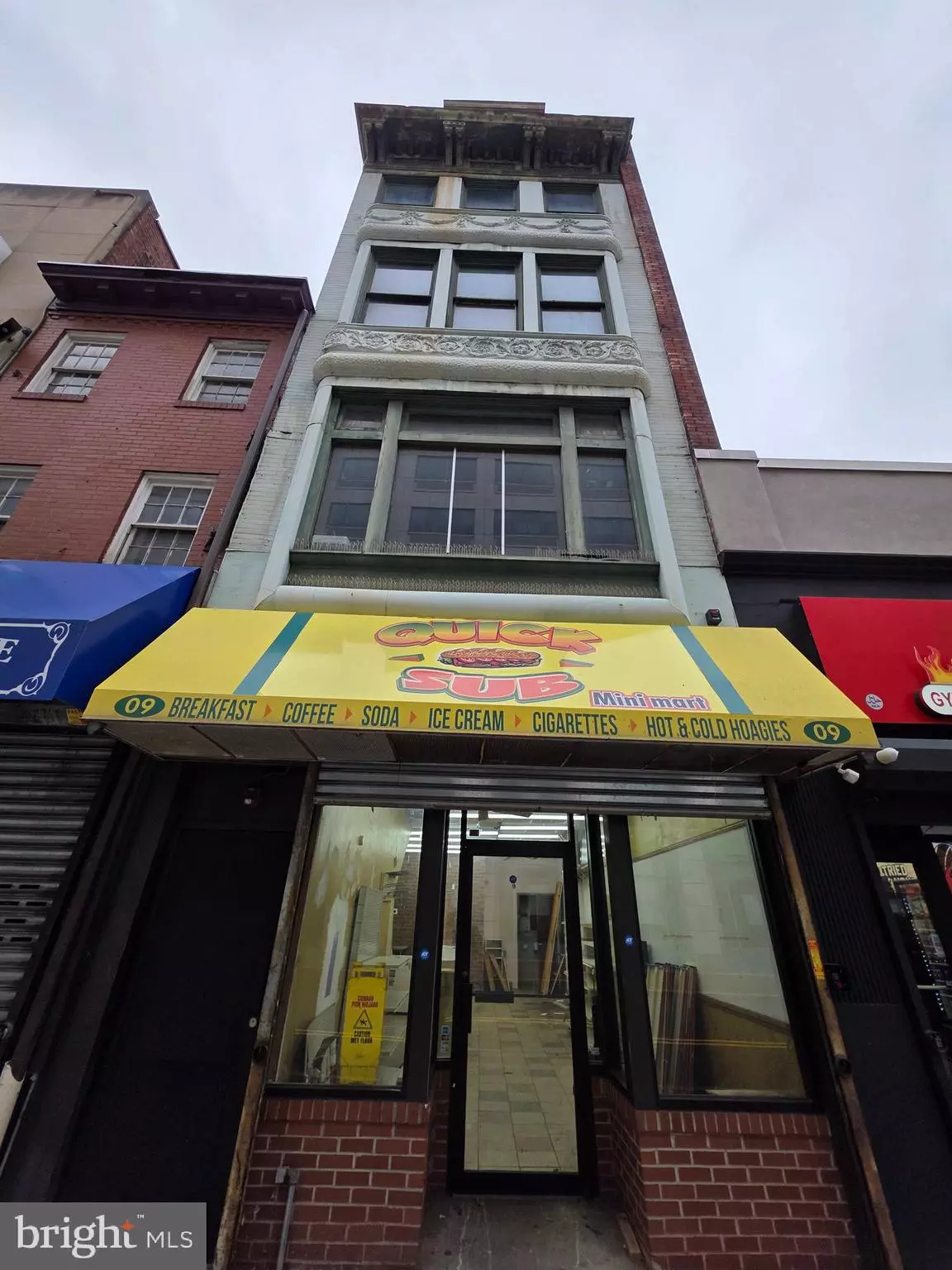 Trenton, NJ 08608,9 E STATE ST