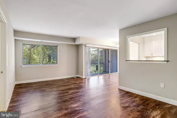 Rockville, MD 20852,12215 BRAXFIELD CT #106