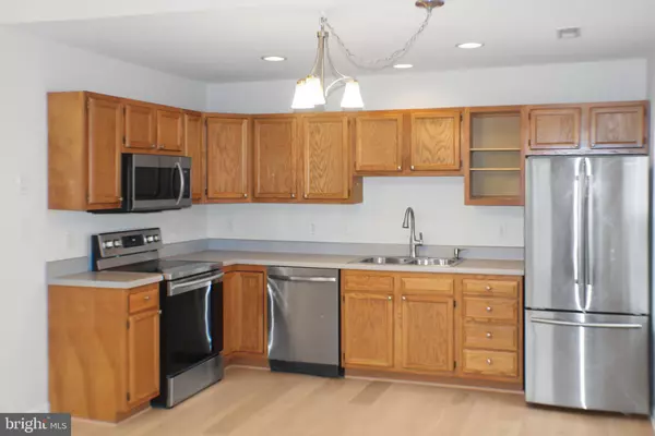 Charlottesville, VA 22902,112 GREENWICH CT