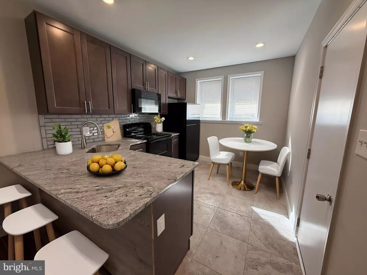 Philadelphia, PA 19120,430 FERN ST