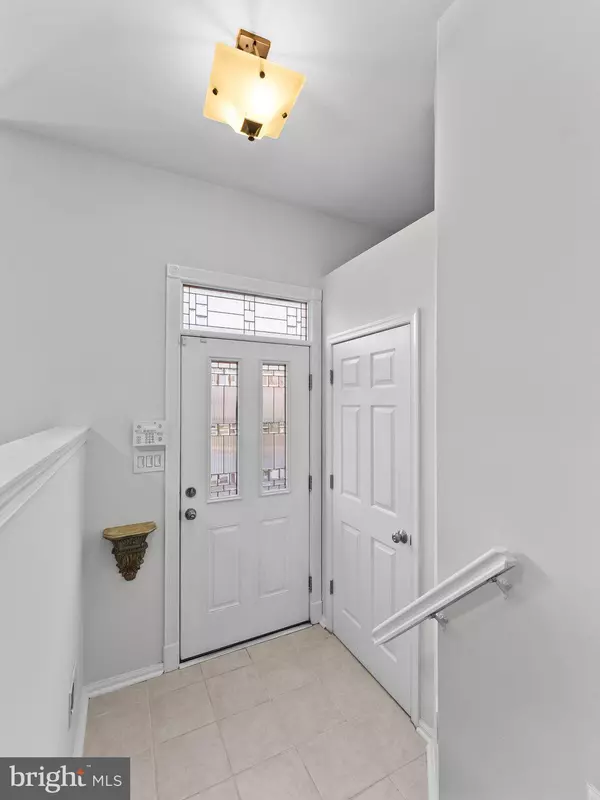 Glassboro, NJ 08028,107 STONESHIRE DR