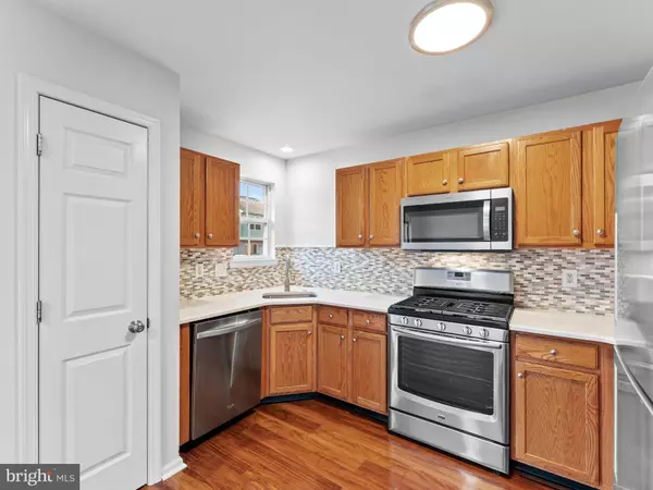 Glassboro, NJ 08028,107 STONESHIRE DR